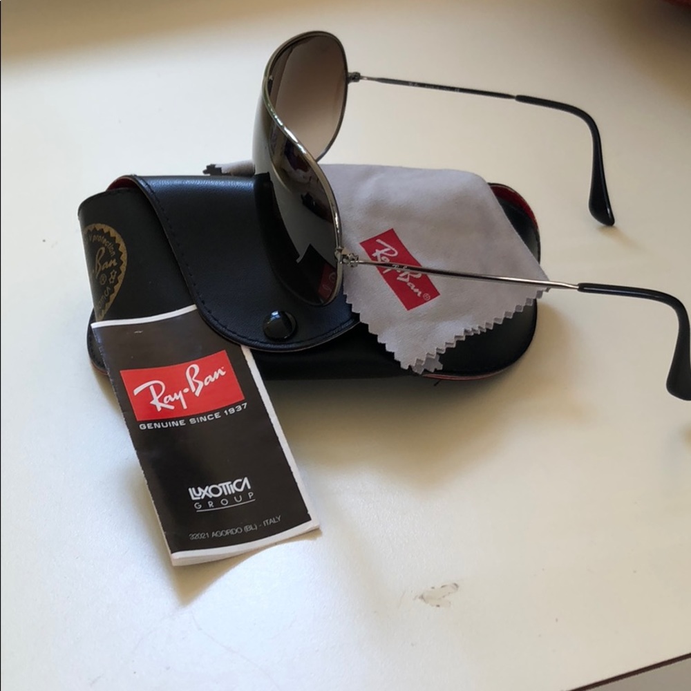 NWOT Men’s Ray-Bans! - Picture 4 of 5